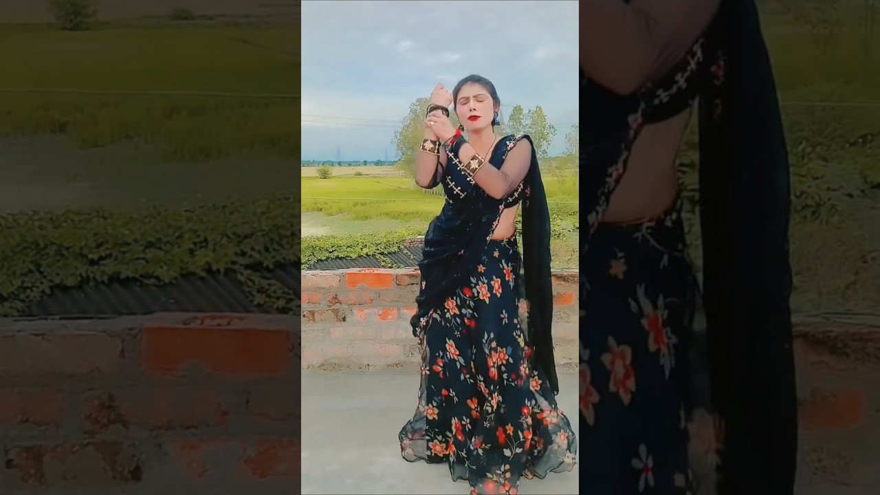 Alka Yagnik's Hit Song 'Mujhe Bichhu Lad Gaya Re' from Qahar (1997) 🎶