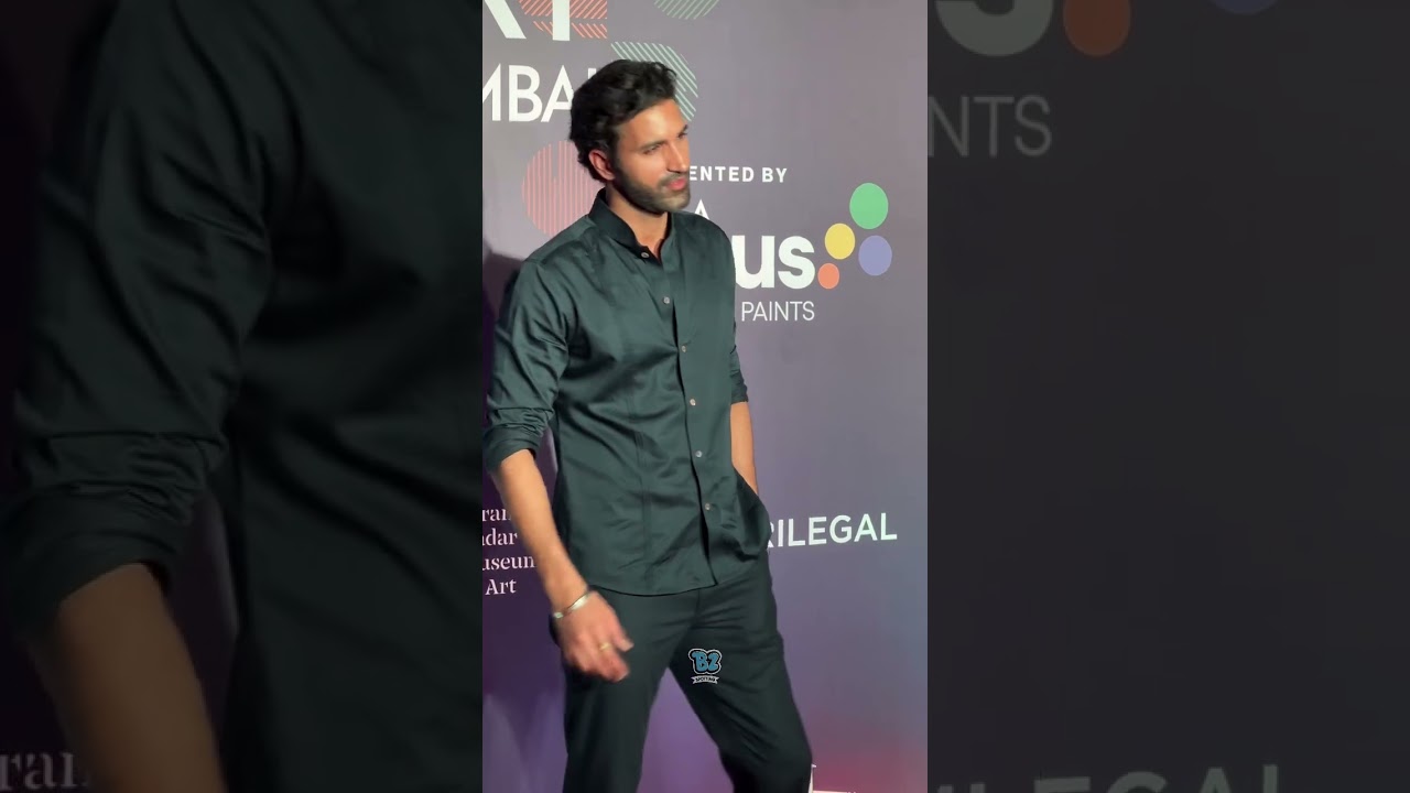 Gurfateh Pirzada Shines with Charm & Style ✨