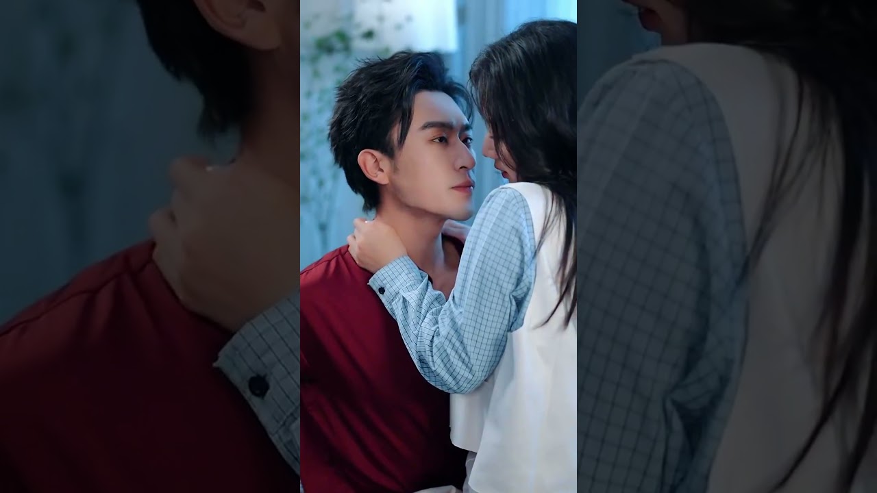 He Purposefully Turned on Speakerphone 📱