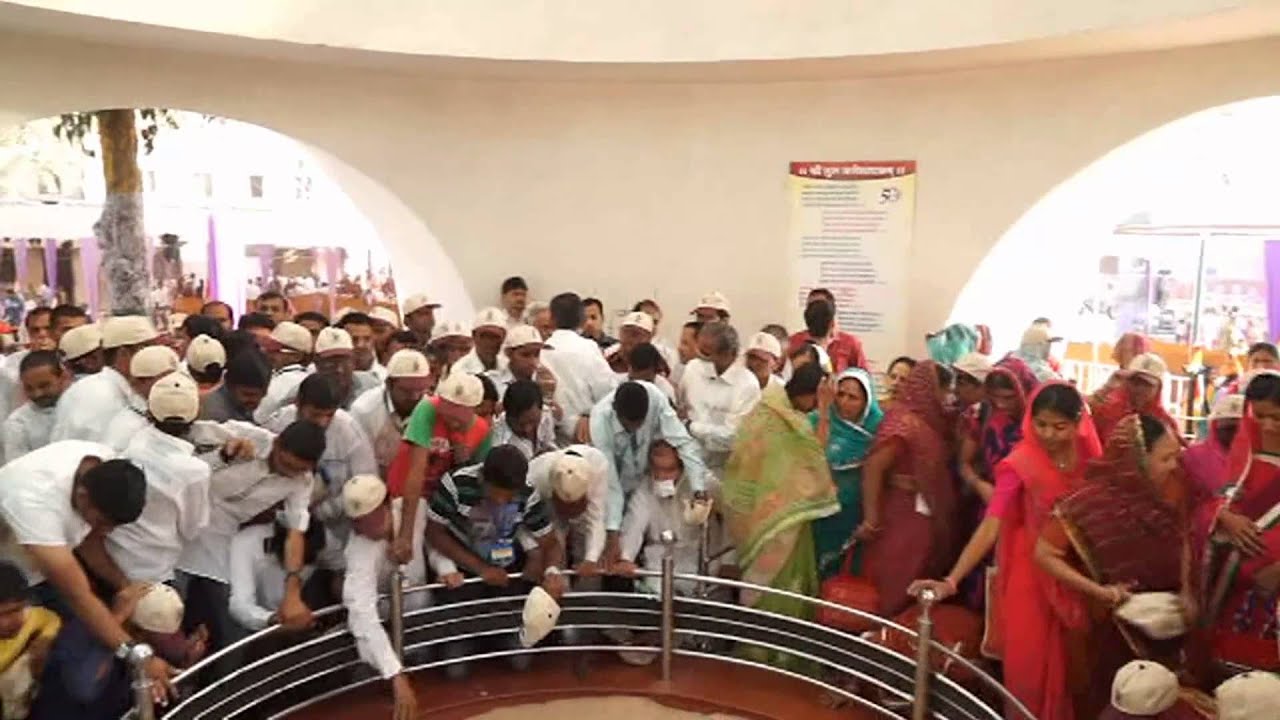 शुभ गुरुवार: अपने मन के मंदिर में आज ही आएं 🙏