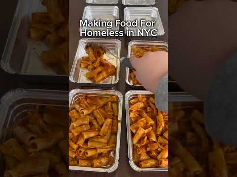 Feeding The Homeless In NYC! #shorts #viral