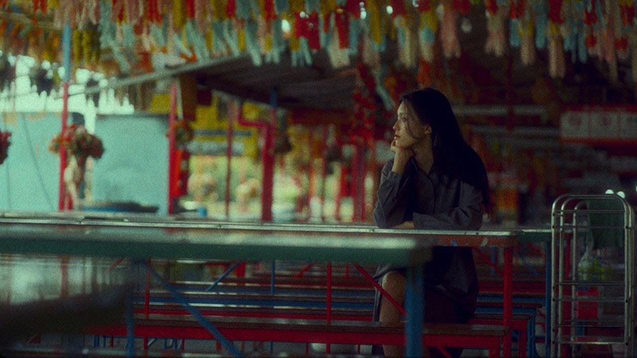 Wave to Earth - Love 🎶 Official Lyric Video (Stream & CD Available!)