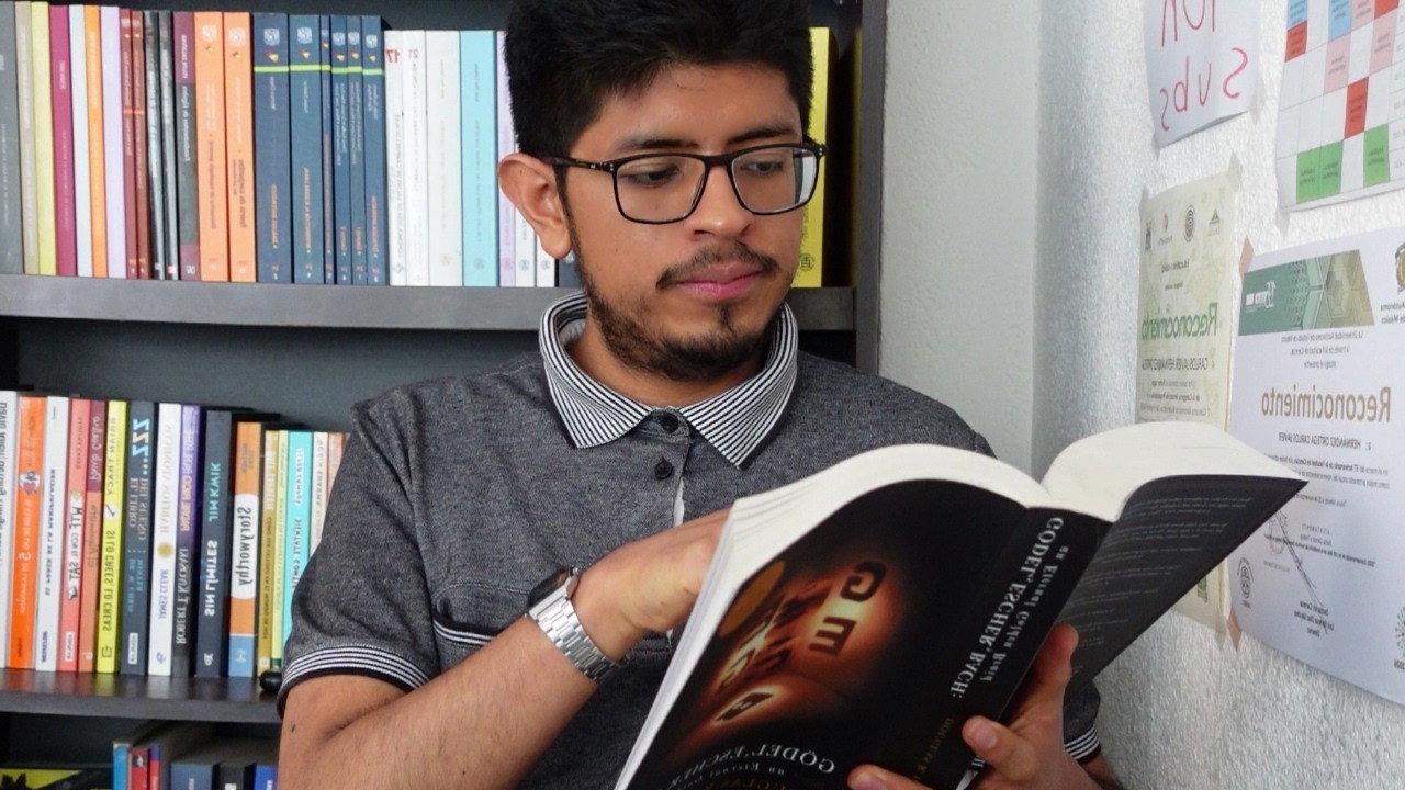 Matemático Comparte el Método Efectivo para Convertirse en Experto desde Cero