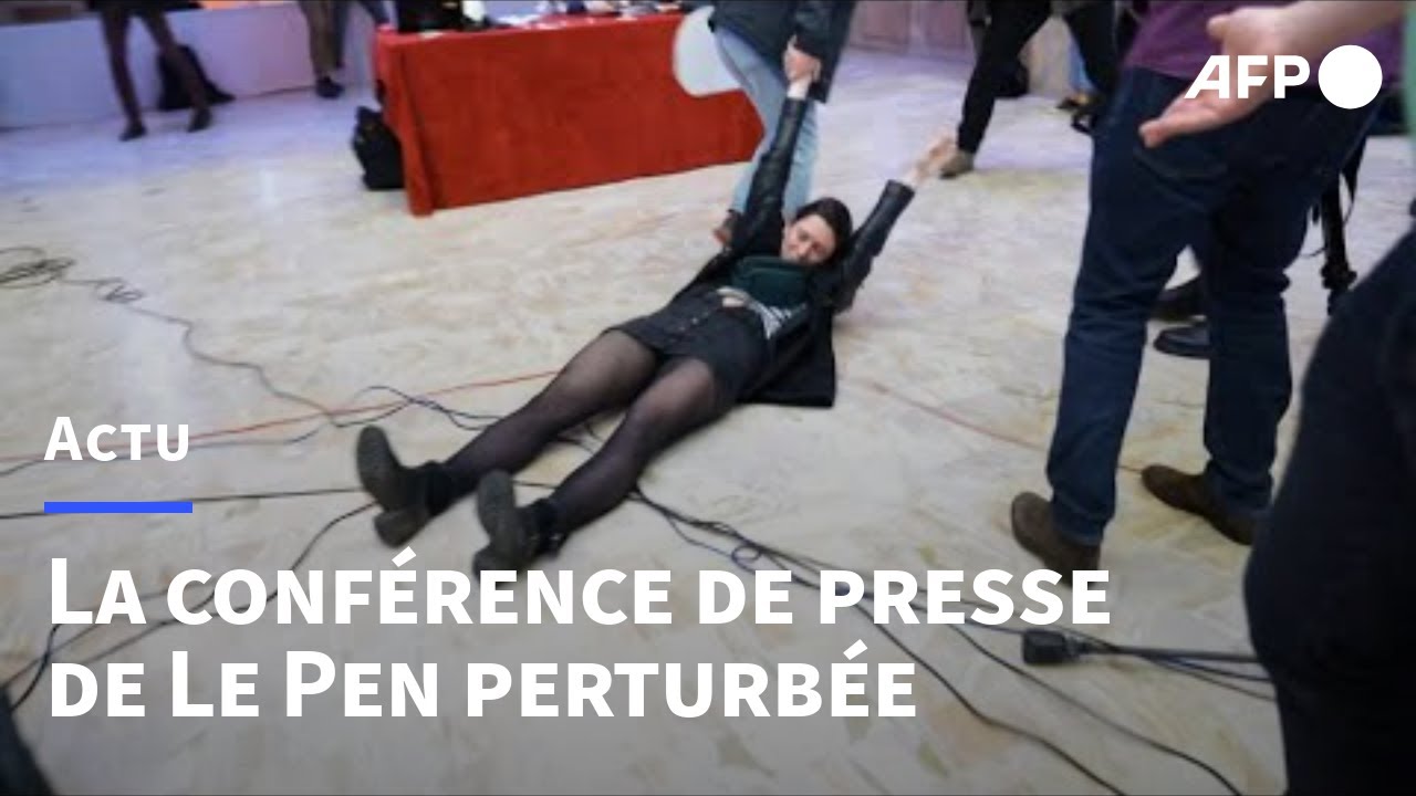 Présidentielle 2022 : des opposants perturbent la conférence de Marine Le Pen à Paris