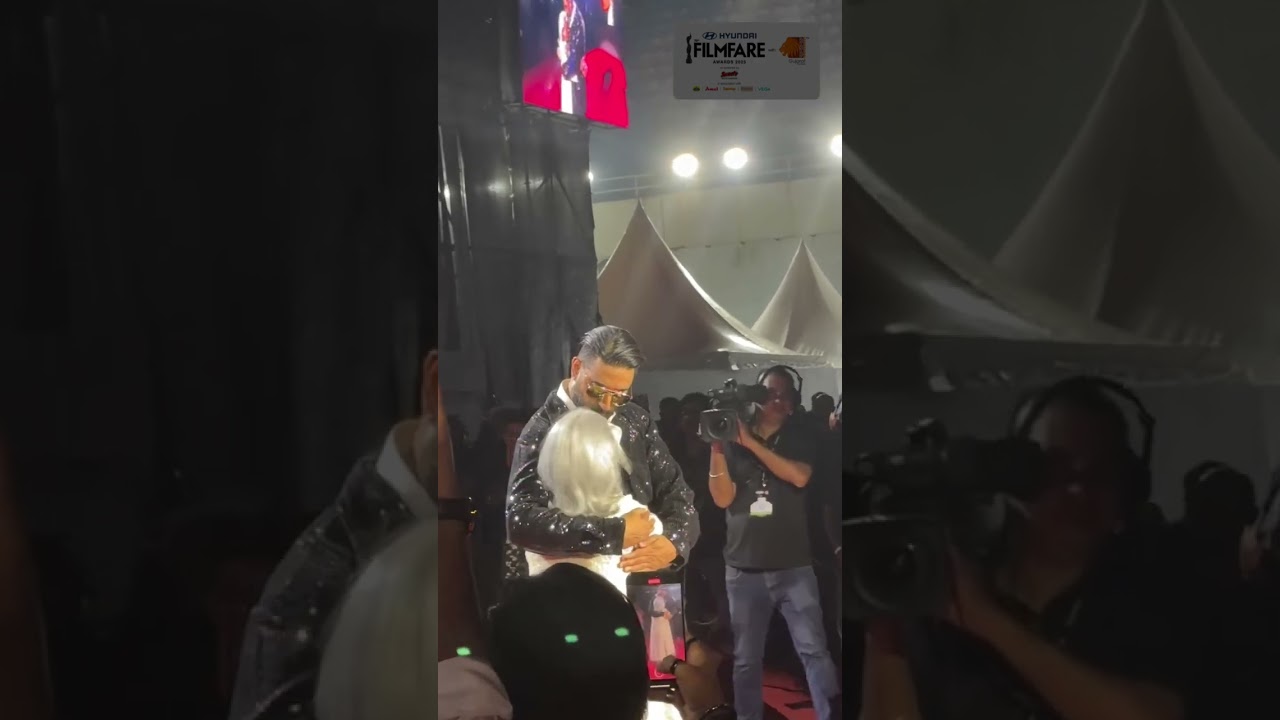 Abhishek Bachchan Honors Mom Jaya Bachchan with Heartfelt Tribute ❤️