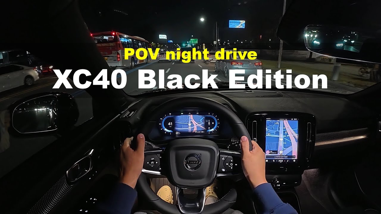 2025 Volvo XC40 B4 Black edition POV night drive