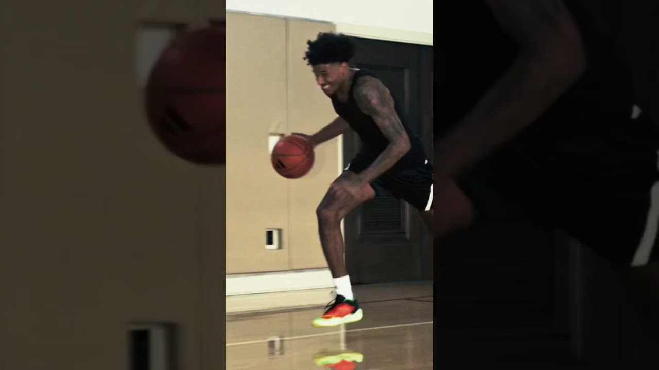 Adizero Select 2.0: The Ultimate Lightweight Running Shoe 🏃‍♂️