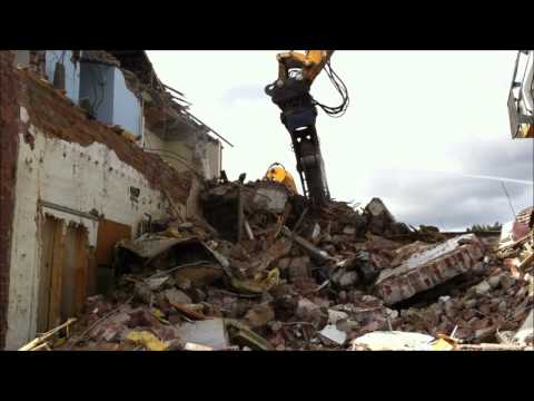 Porin Pasaasin alueen purkua syyskuussa 2011