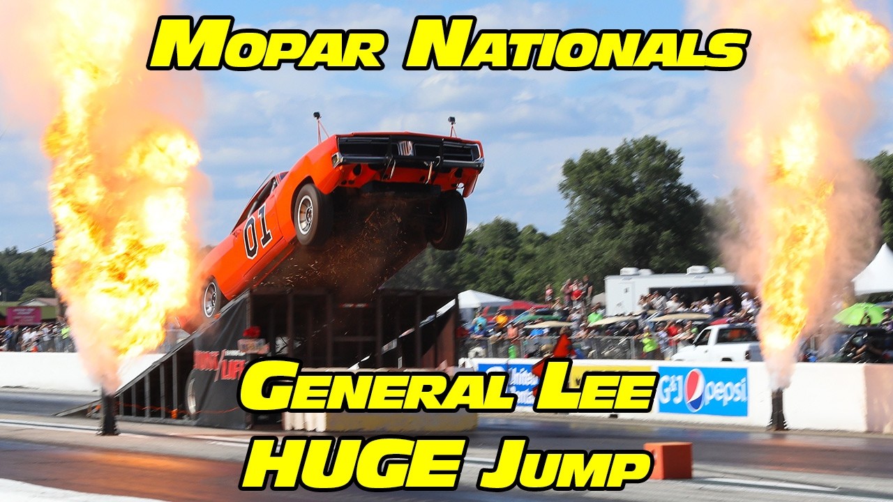 General Lee Dodge Charger’s Epic Jump at 2024 Mopar Nationals 🚗