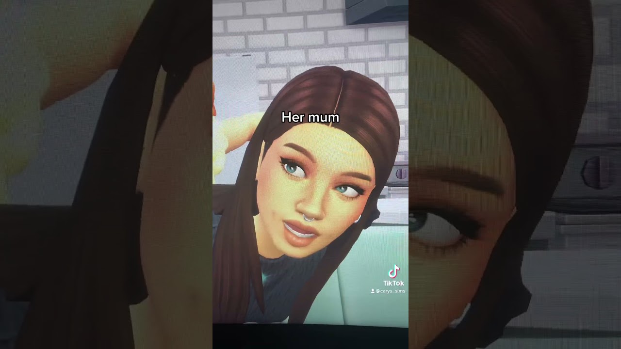 Yikes! 😱 Unexpected Moments in Sims 4 #shorts