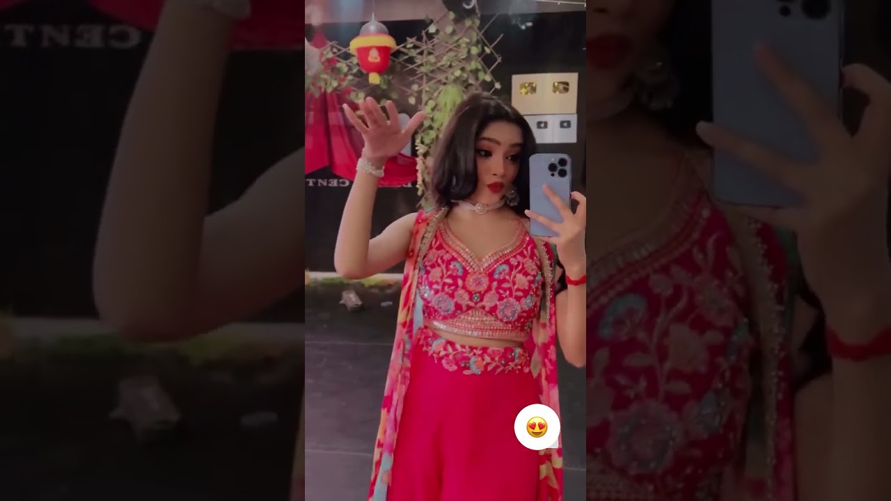 Desi Girl Full Video from Dostana ๐ถ | John, Abhishek & Priyanka's Hit Song