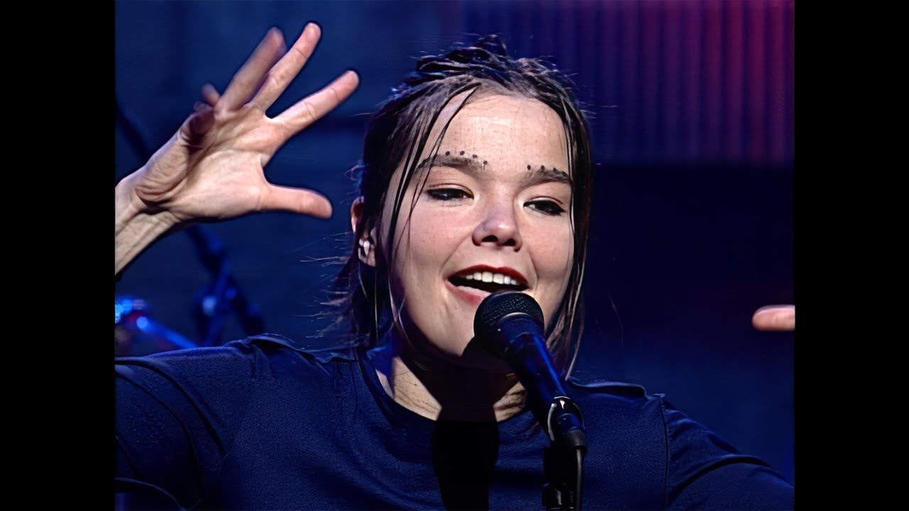 Björk Performs 'Human Behaviour' Live on Conan (1993)
