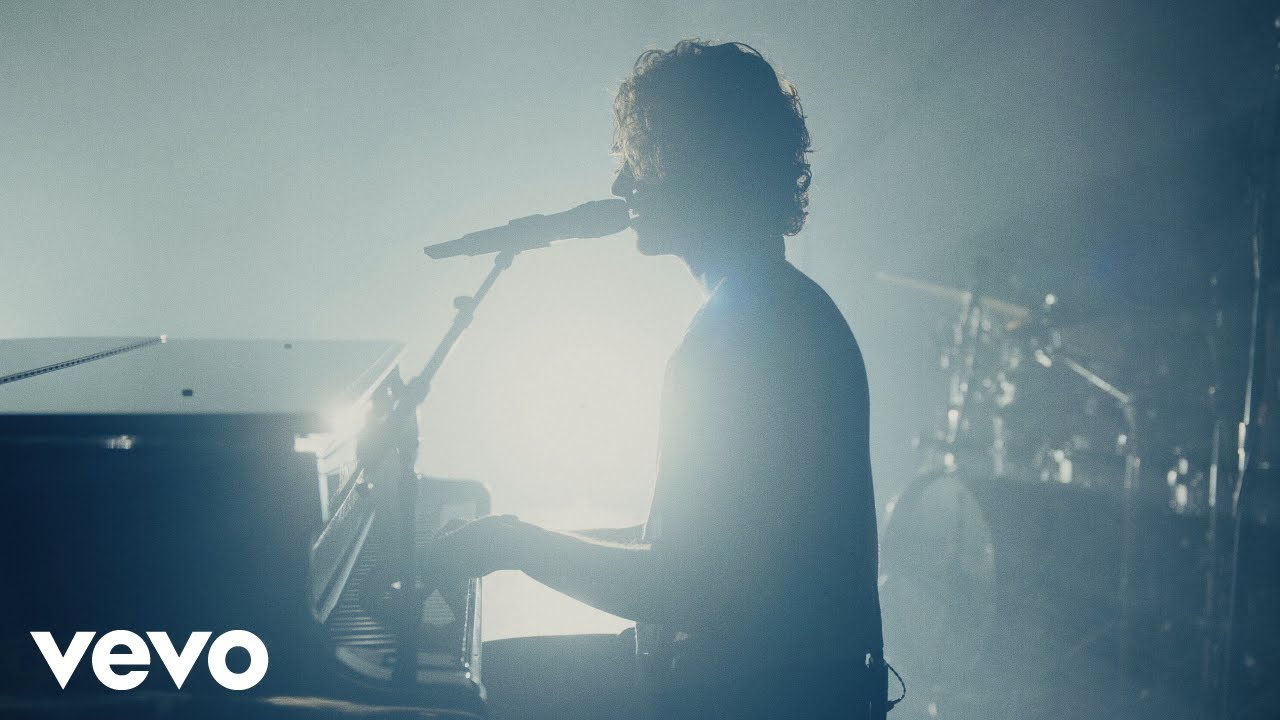 Shawn Mendes Performs 'Look Up At The Stars' Live from Wonder: The Experience 🎶