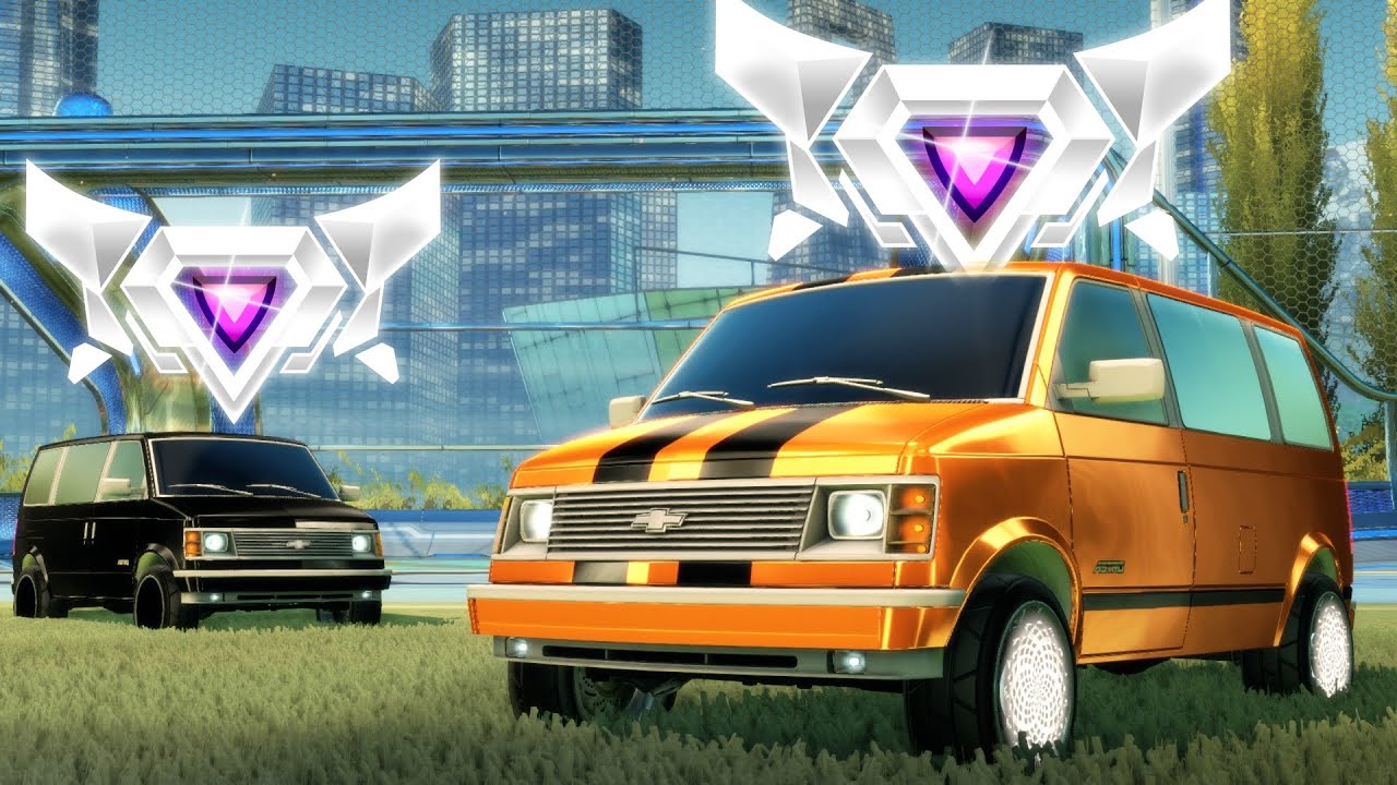 Evample & I Test the New Chevrolet Astro π in Rocket League