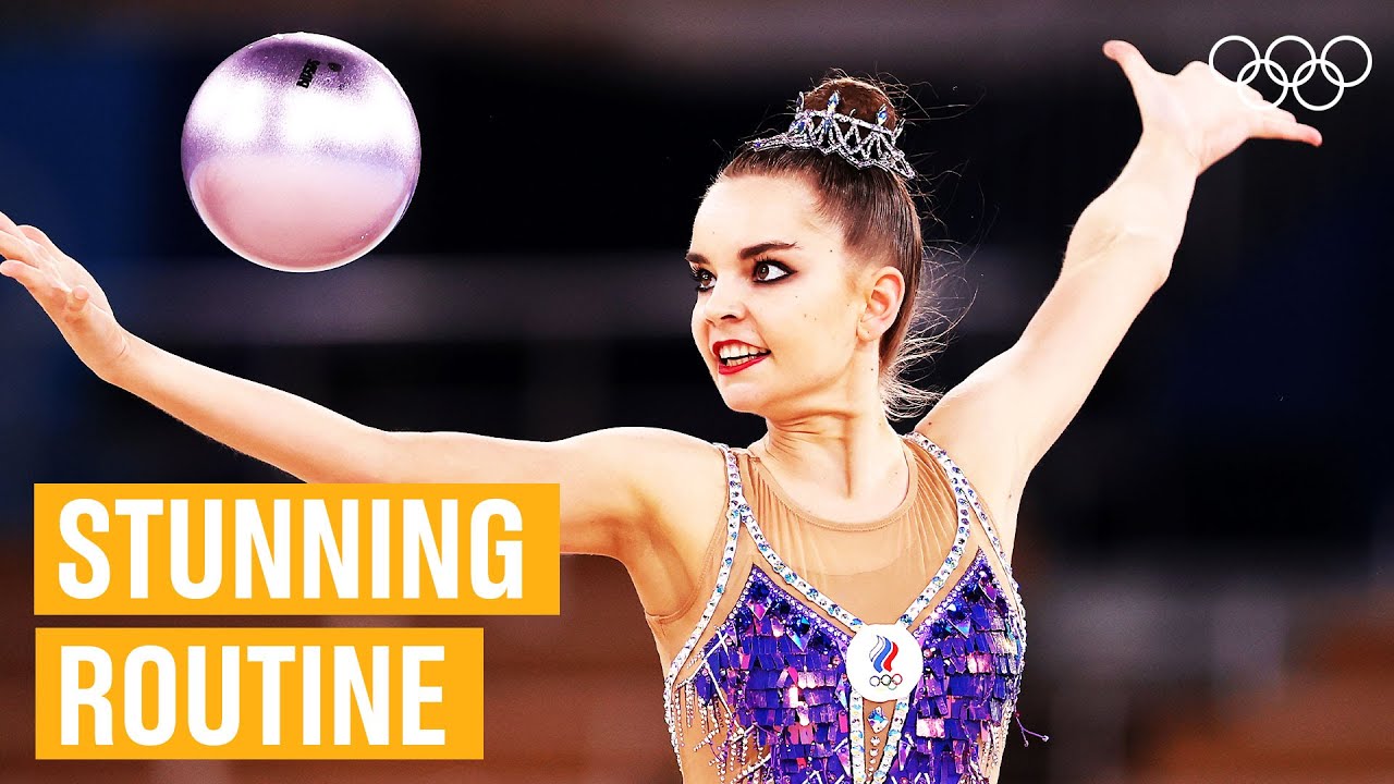 Dina Averina's Stunning Ball Routine at Tokyo 2020