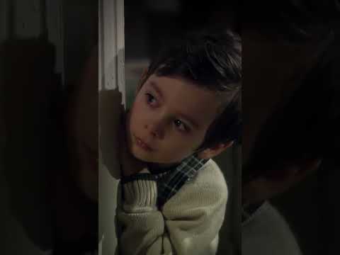 نيفين قفلت باب الغرفة على أبوها 🤯😱 #على_مر_الزمان #shorts #öylebirgeçerzamanki