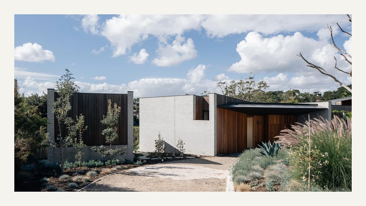 5 Australian Coastal Homes That Embrace the Landscape