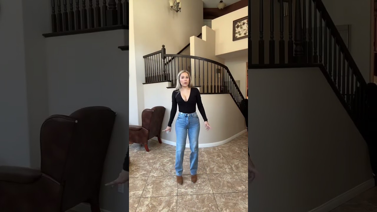 Tummy Control Jeans for a Flattering Fit 👖