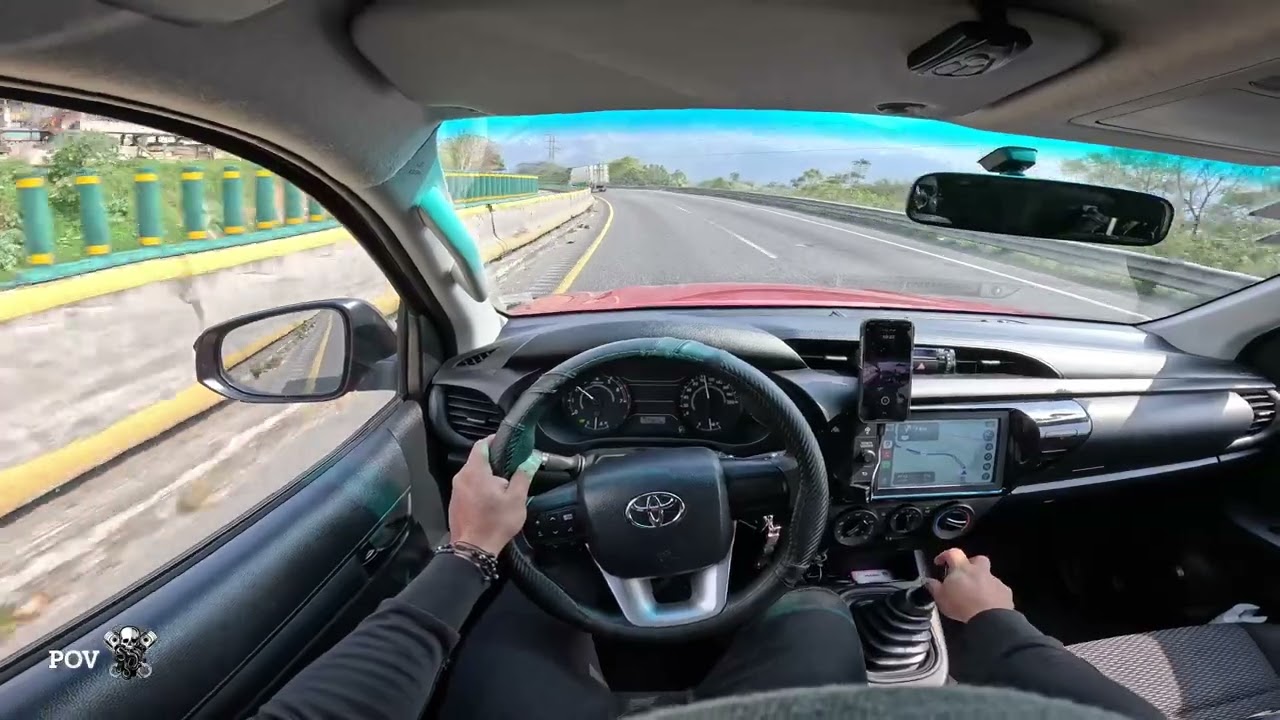 2024 Toyota Hilux SR POV Drive on Highway 🚗