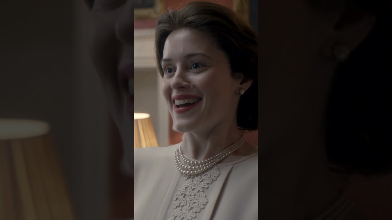 Queen Elizabeth Pregnant! 👑 #TheCrown