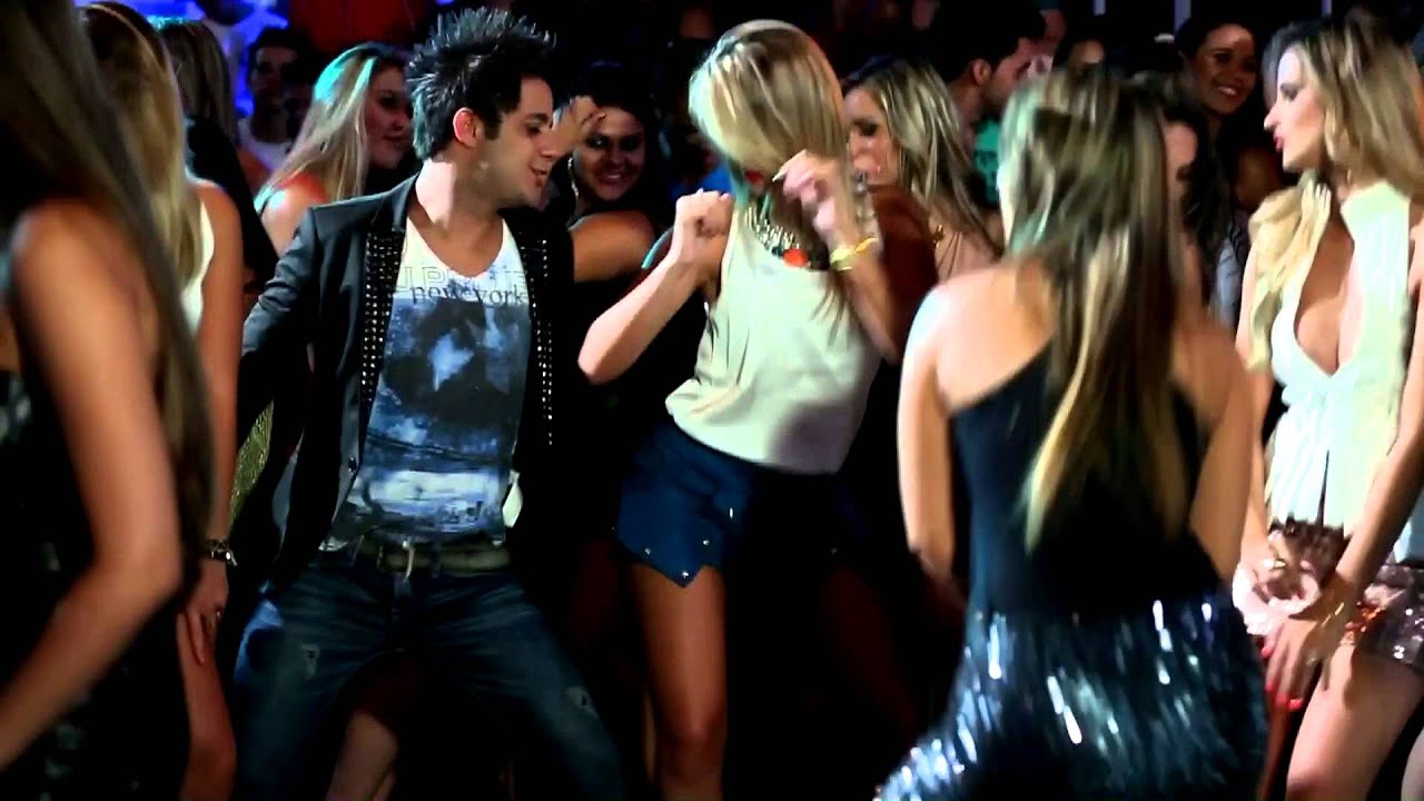 Cristiano Araújo - Empinadinha 🎶 | Vídeo Oficial do Álbum ‘Continua’