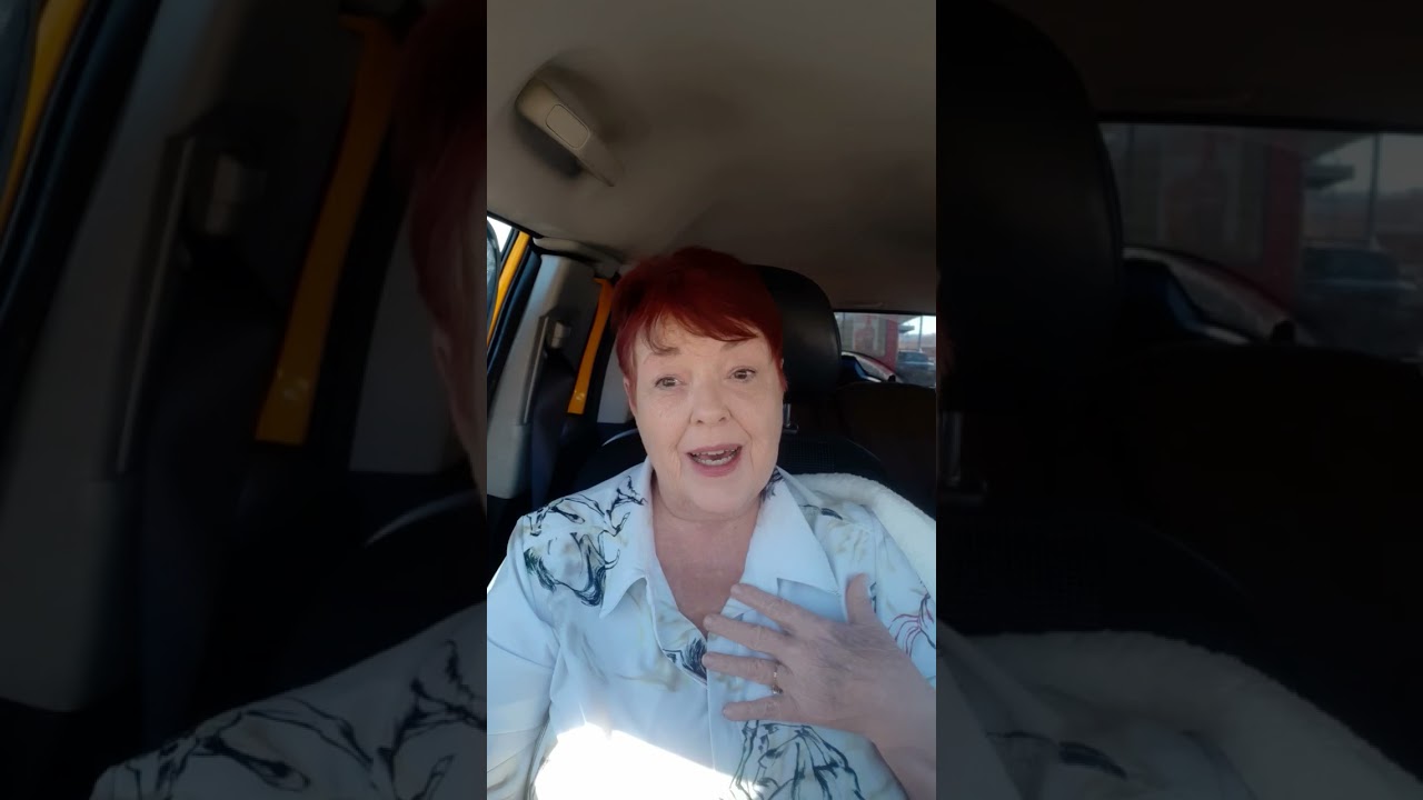 Paralegal Interview Tip: Dress Code — Flip Flops? 👡