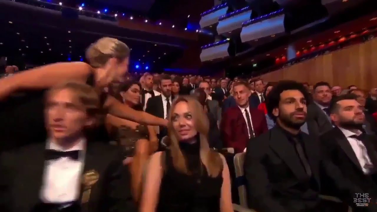 كلنا لك يا داوود