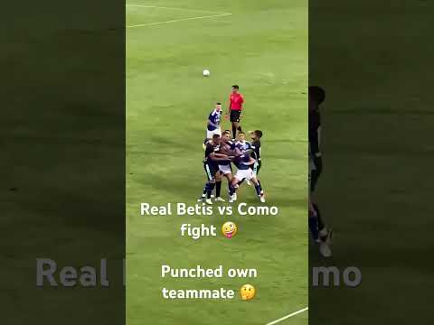 Real betis vs como fight #realbetis #como #football l