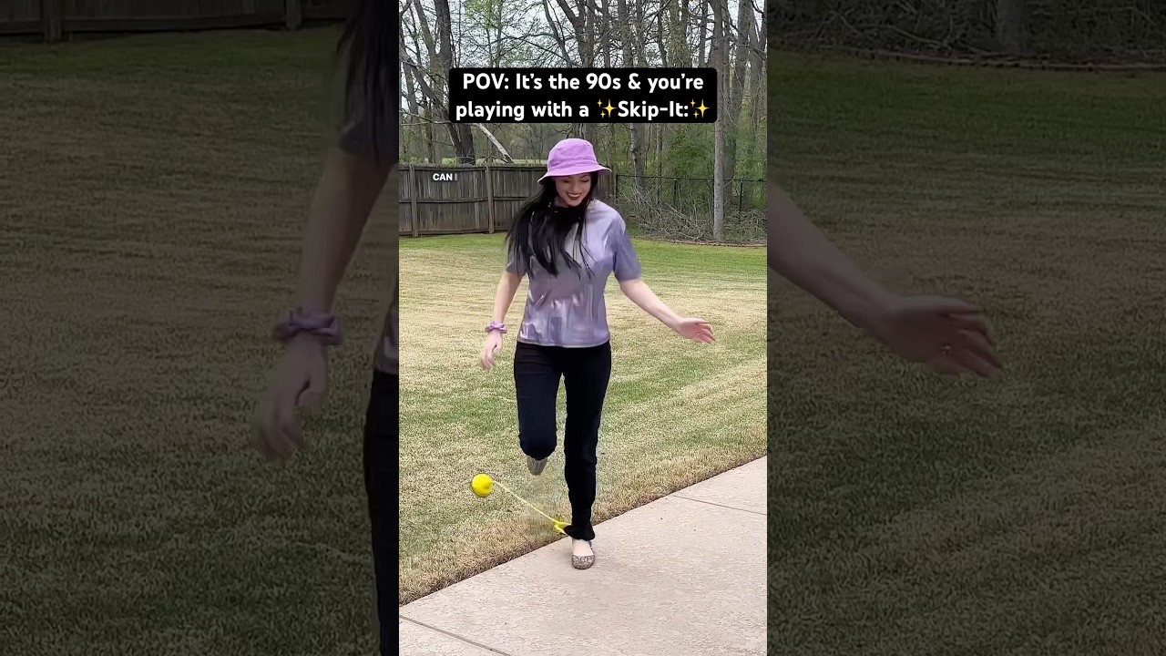 Reliving the 90s with Skip-It 🕹️