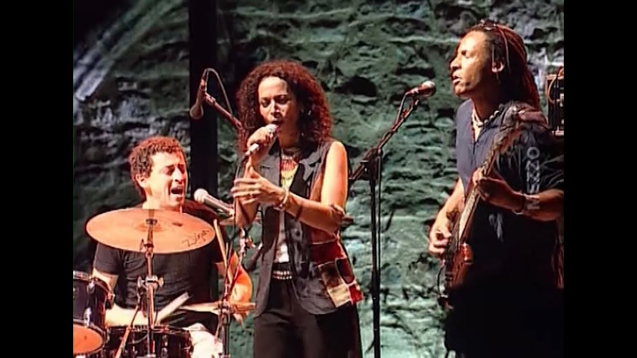 Nguyên Lê - Voodoo Child (Jimmy Hendrix Festival d'Assier 2003)