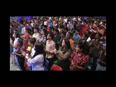 alakh panday sir grand entry on sandeep Maheshwari sir stage