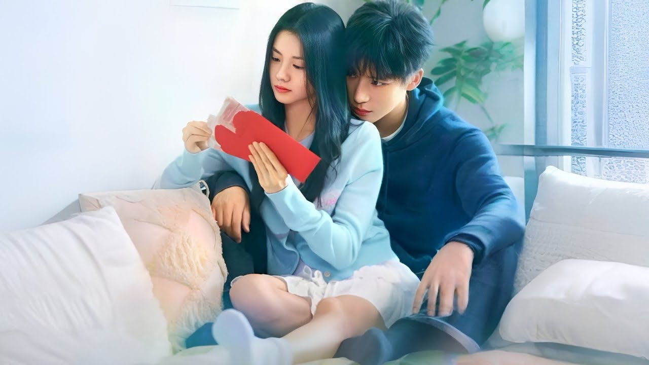 دراما حب وعناد: فتاة متمسكة بحبيبها الجديد رغم الانفصال السابق 💔