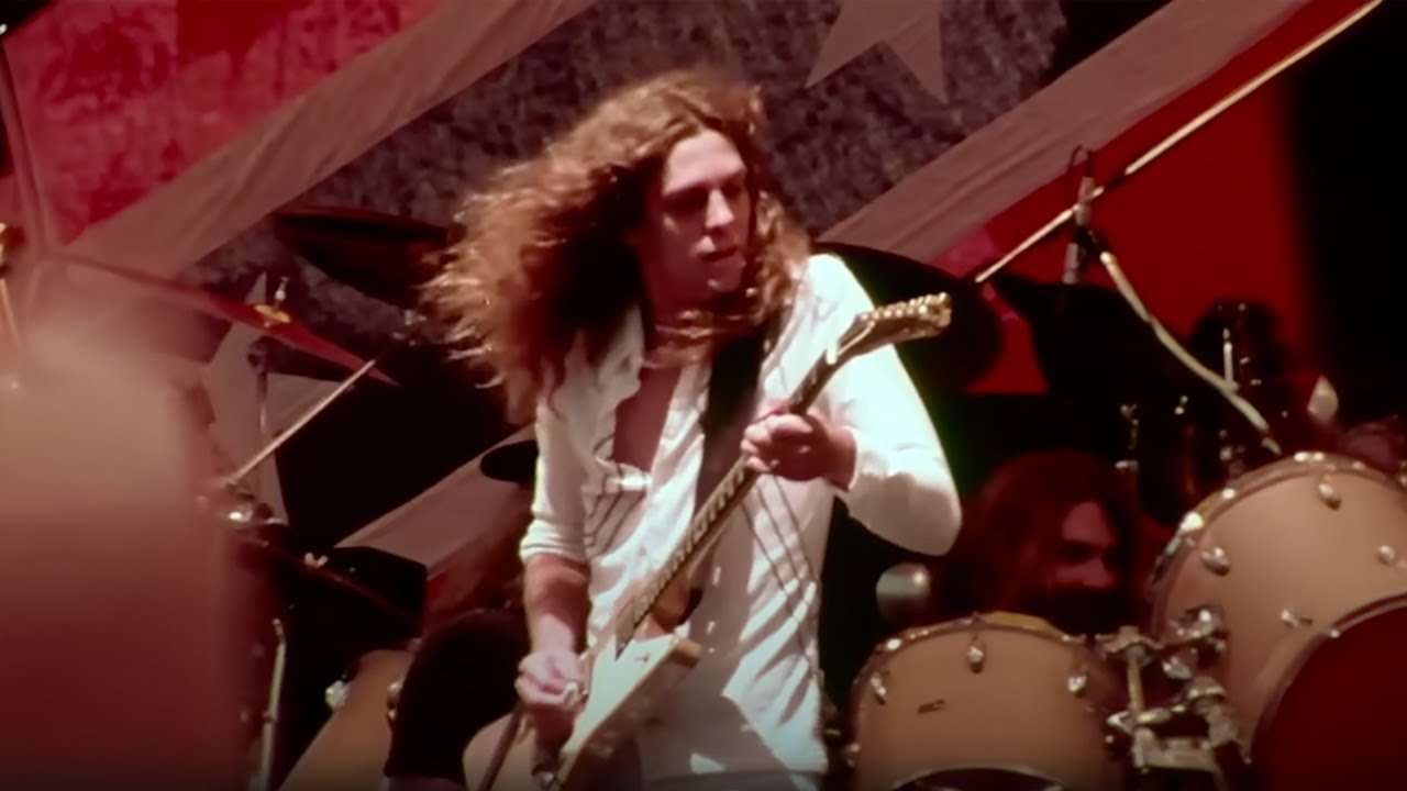 Lynyrd Skynyrd - Freebird (Live at Oakland Coliseum Stadium, July 2, 1977)