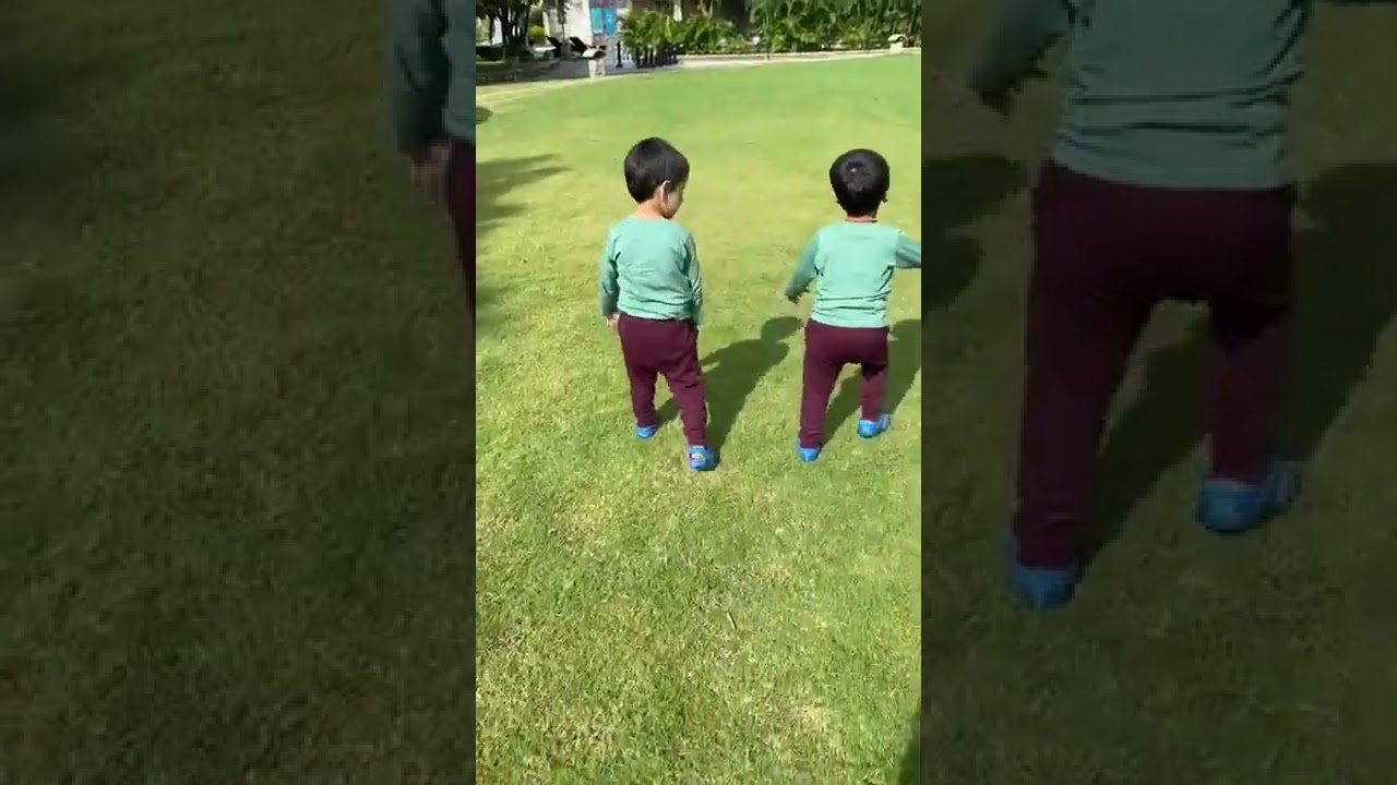 Twins Running and Waking Up in the Morning 🌄