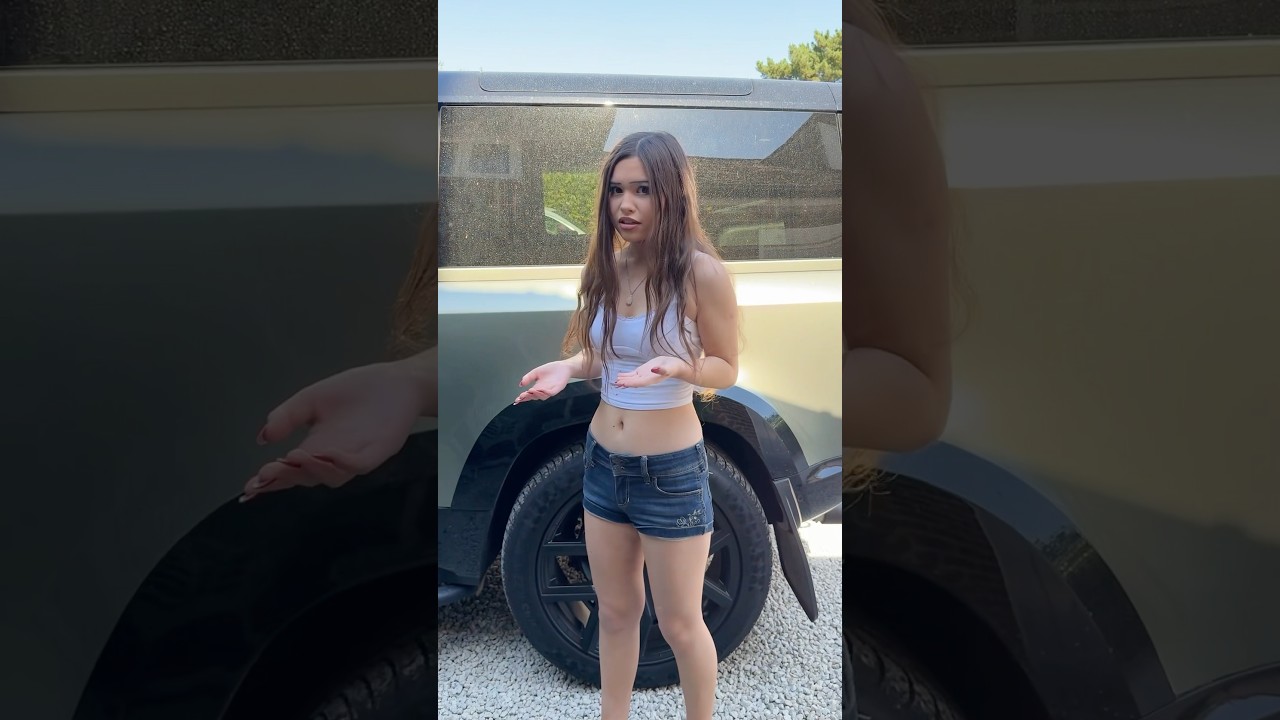 Forgetful Daughter with 3 Siblings 👧