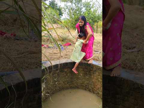 bacchon ka ijjat karna chahie 🥹🌺#viralshort #hindisong Ghar aaja Pardesi Gadar ka song #youtubes