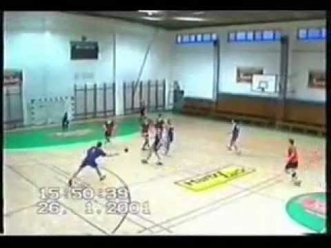 Petrochemia Płock vs Kasztelan Sierpc 2001r. (rocznik: 1986)