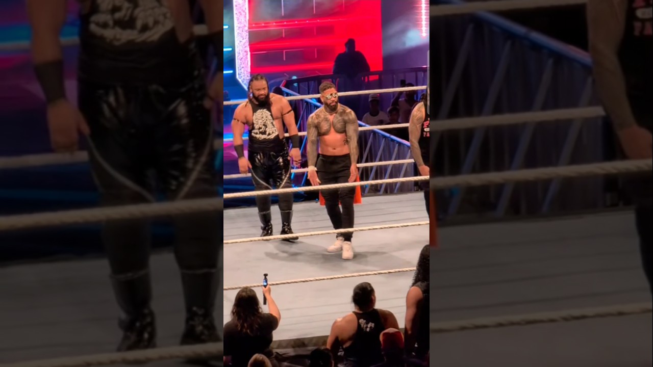 Jey Uso Playfully Trolls Solo Sikoa at Exciting WWE House Show 🤼♂️