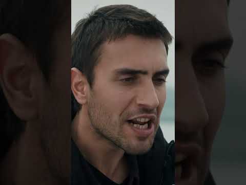 طاهر يقنع نفس إنو مو حاطط عينو عليها  -  البحر الأسود  #shorts -  @sakarabic