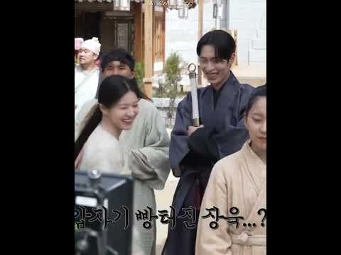 Who laughs the most? 😂 #alchemyofsouls #shorts #kdrama