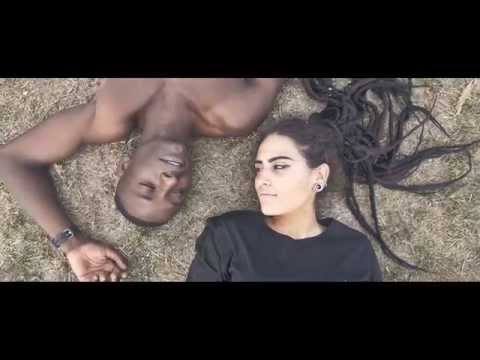 Marmo - Non Cambi Mai (Official Video)