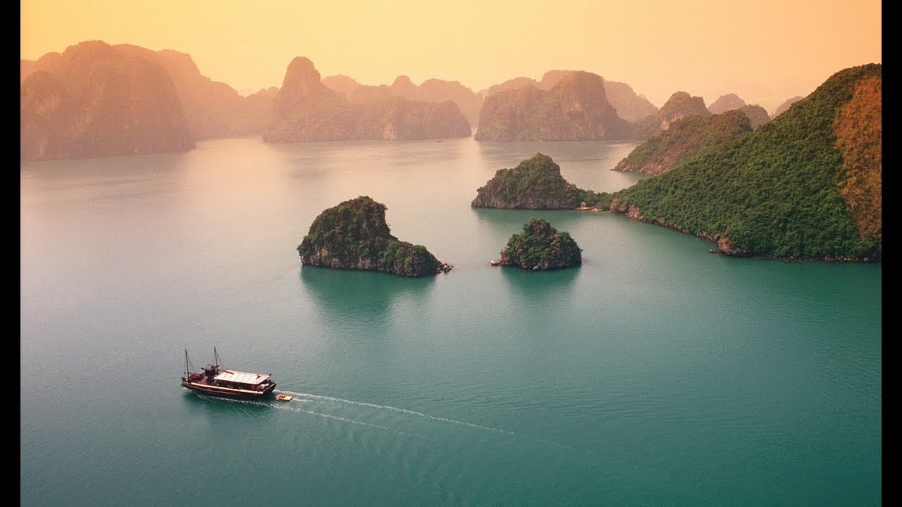 Du lịch Vịnh Hạ Long: Di sản thiên nhiên Việt Nam | Vietnam Booking