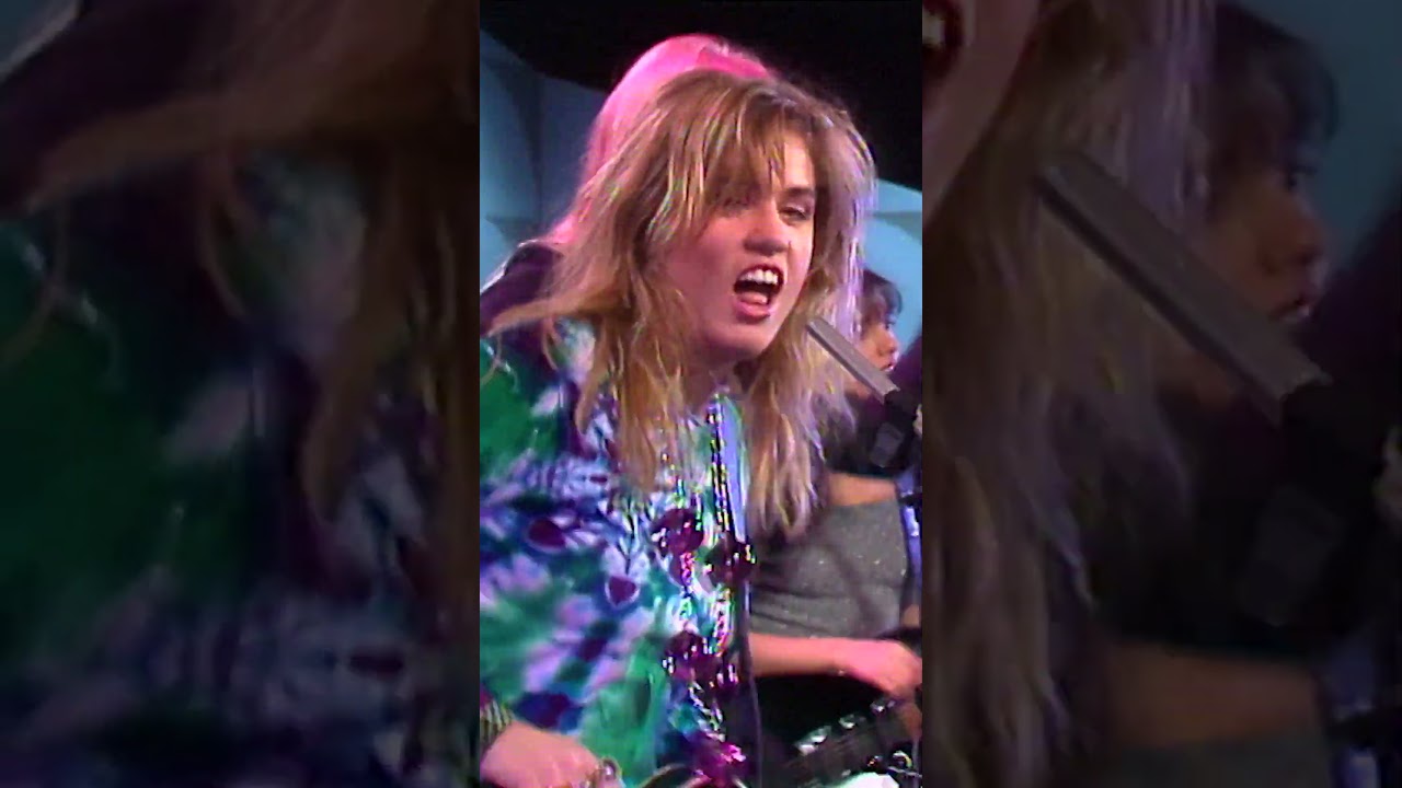 Bangles - Walk Like An Egyptian #TopPop #Shorts #Bangles #Song #Songs #70s #80s