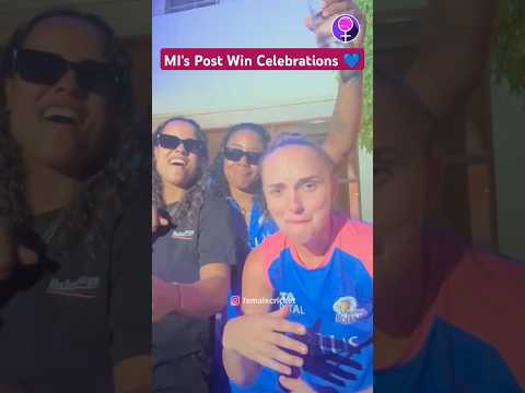 Celebrations for Amelia Kerr, Hayley Matthews, Chloe Tryon 💙 #ytshorts