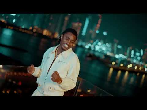 Wally B. Seck - Entre nous (clip officiel)