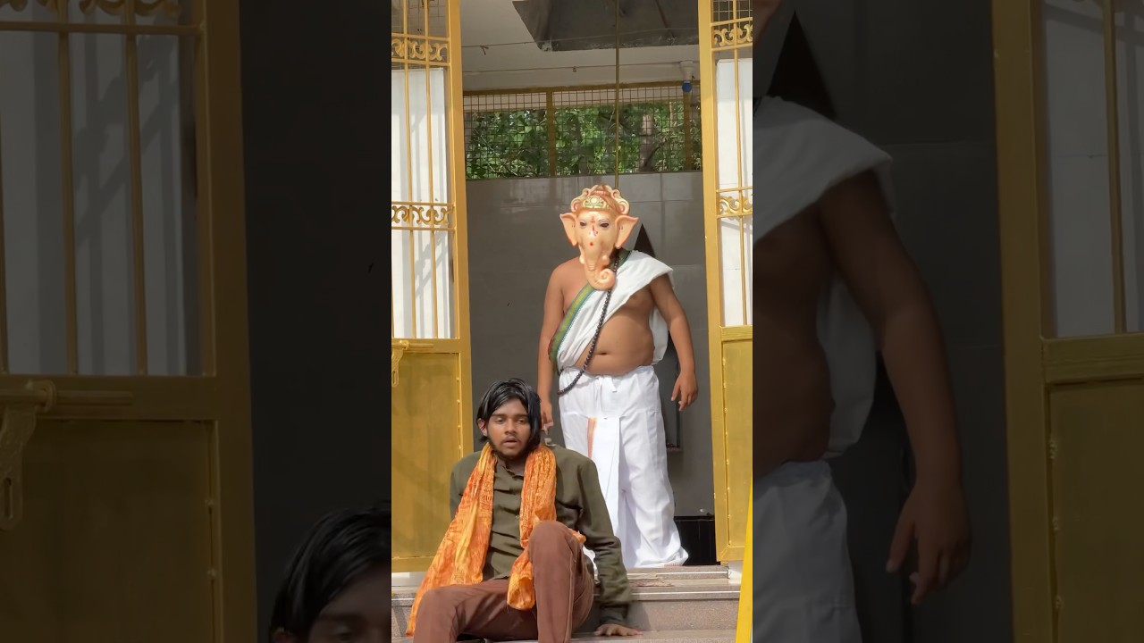 Mahadev Shorts β€οΈ | Divine Moments with Bholenath & Hanuman #Trending