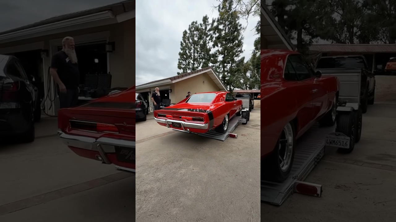Pure American Muscle: 1970 Charger Engine Sound π