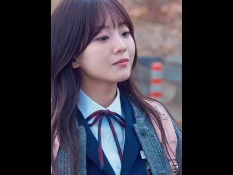 The way she saved him from the ghost 🦋[ Head over heels ]