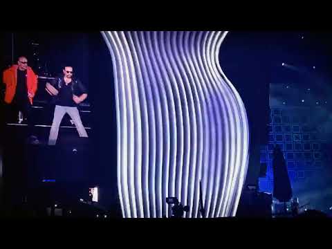 Desi Girl by Vishal - Shekhar Live in Concert Expo 2020 Dubai