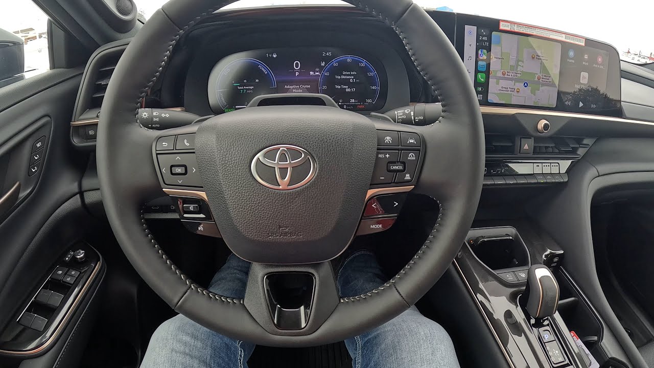 2025 Toyota Crown Platinum Button Tutorial 🛠️